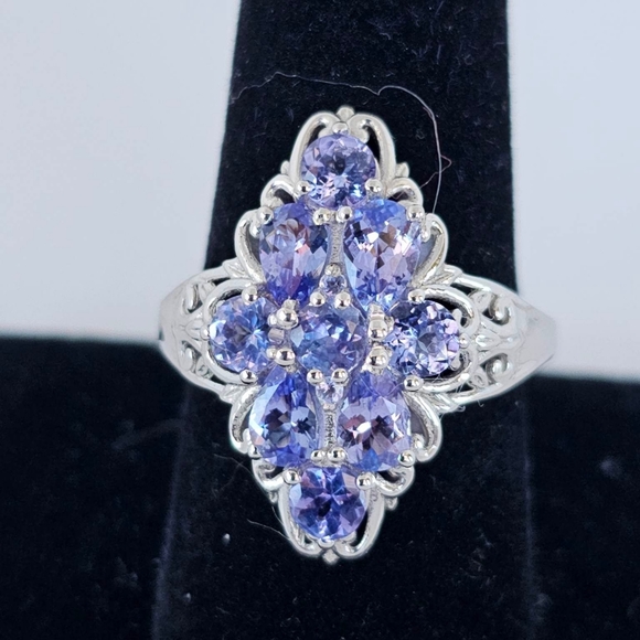 Genuine Tanzanite Ring set in Platinum over 925 Size 9! - Picture 7 of 15